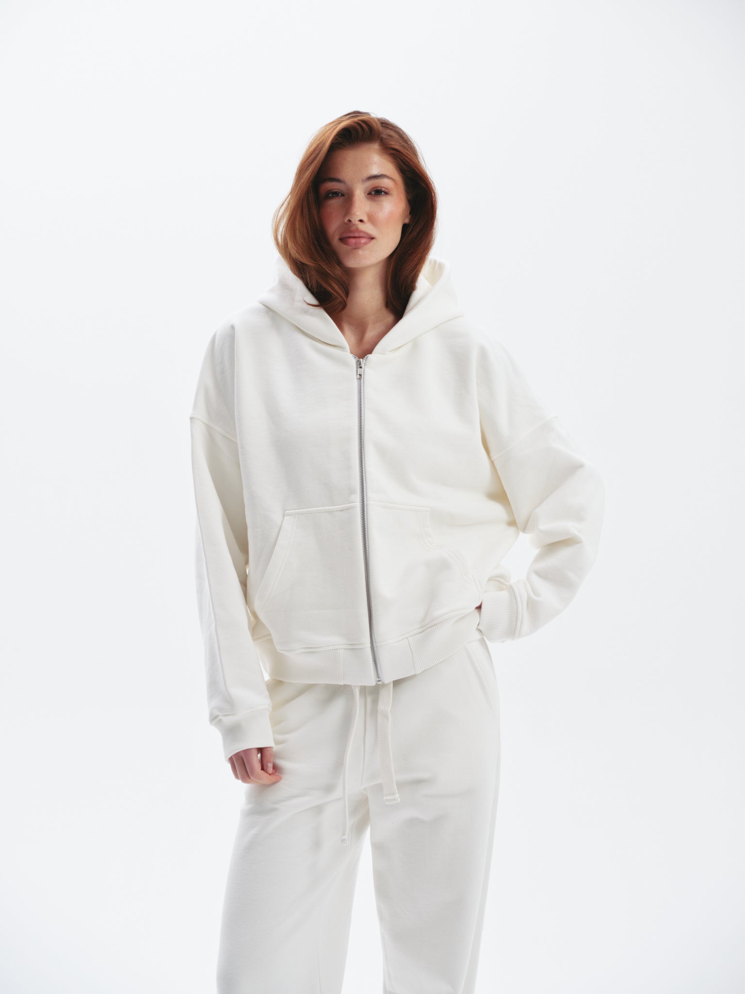 bluza dresowa biała