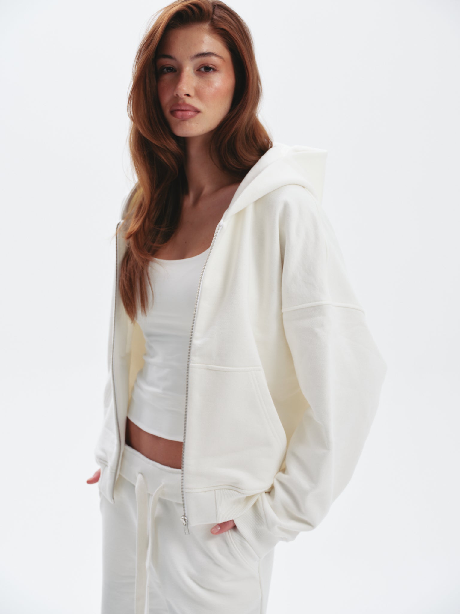 bluza dresowa biała